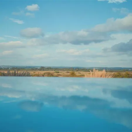 فيلة De Luxe Avec Piscine, Vue Imprenable Séné